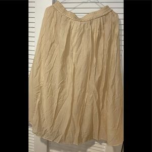 H&M Cream Skirt